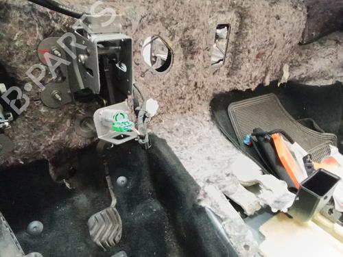 Used Break pedal Break pedal 38252547 38252547