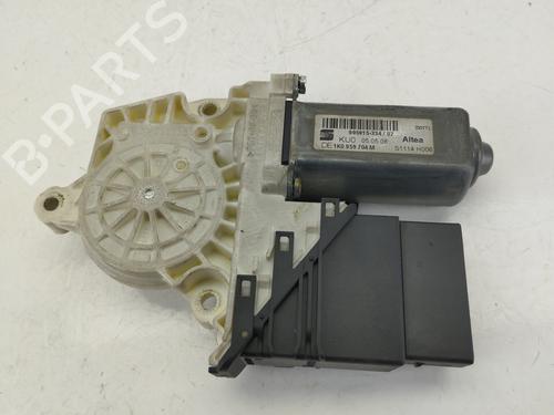 Used Right rear window motor SEAT ALTEA XL (5P5, 5P8) 1.9 TDI (105 hp) 15409901