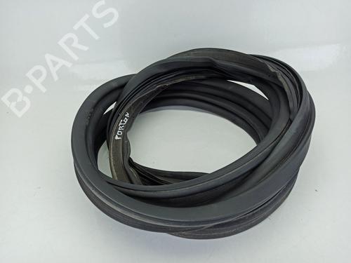 Used Rubber door seal KIA STONIC (YB) 1.0 T-GDi (120 hp) 15809249