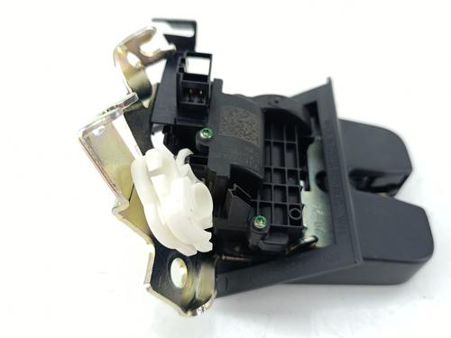 Tailgate lock SKODA KAROQ (NU7, ND7) 2.0 TDI | BP29401300C101 