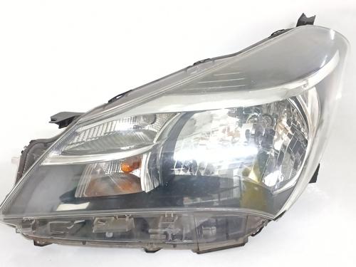 Używane Lampa przednia lewa TOYOTA YARIS (_P13_) 1.0 (KSP130) (72 hp) 30873588