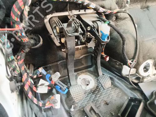 Used Break pedal Break pedal IVECO DAILY VI Van 35S16, 35C16, 40C16, 50C16, 70C16 (160 hp) 34625878 34625878