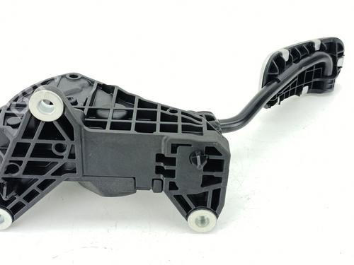 Pedal TOYOTA YARIS (_P21_, _PA1_, _PH1_) 1.5 Hybrid (MXPH10, MXPH11) | BP30354980I4