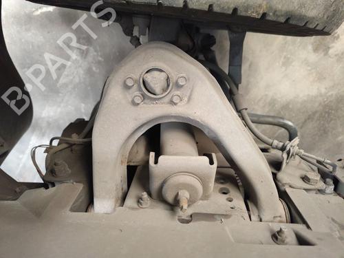 Used Left front suspension arm NISSAN NT400 CABSTAR (F24M) [2009-2025]  26554696