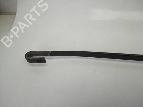 Front windshield wiper arm NISSAN TERRANO II (R20)  | BP9506762C143 