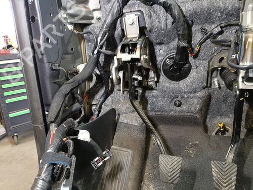 Used Clutch pedal Clutch pedal KIA RIO IV (YB, SC, FB) 1.25 (84 hp) 33953020 33953020