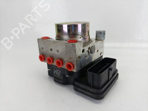 Used ABS pump TOYOTA HILUX VIII Pickup (_N1_) [2015-2025]  25877523