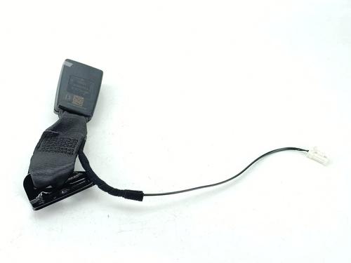 Used Seat buckle FIAT 500 (312_) 1.0 Mild Hybrid (312.AYD1B) (69 hp) 32988796