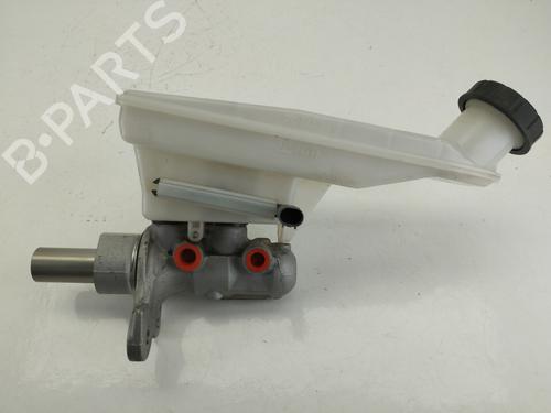 Used Brake master cylinder MERCEDES-BENZ CLA Coupe (C117) CLA 220 CDI / d (117.303) (163 hp) 16049357
