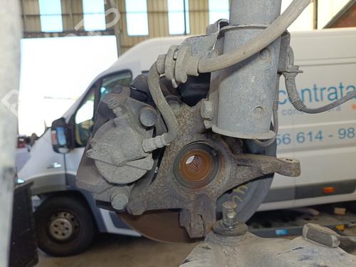 Used Right front steering knuckle Right front steering knuckle 37518821 37518821