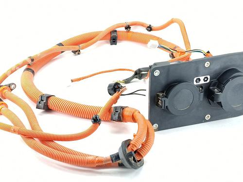 Kabel Kabel MITSUBISHI OUTLANDER III (GG_W, GF_W, ZJ, ZL, ZK) Plug-in Hybrid (GG2W) (200 hp) 35791518 35791518