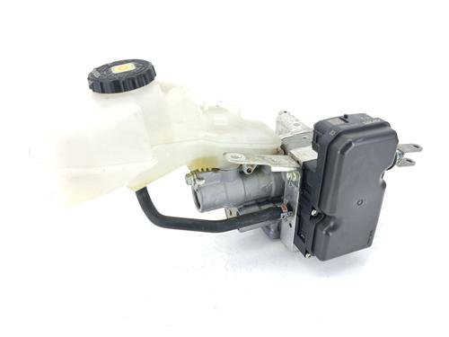 Used ABS pump TOYOTA COROLLA Hatchback (_E21_, _EA1_, _EH1_) [2018-2026]  31944975