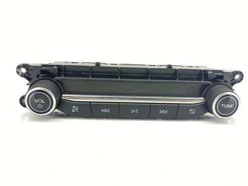 bilradio-ford-focus-iv-hn-2018-36111992 main image