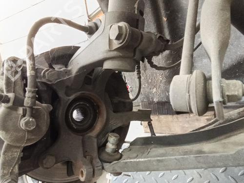 Used Right front steering knuckle Right front steering knuckle 38252533 38252533