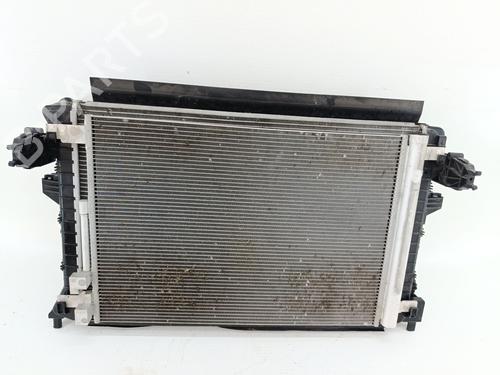 Used Water radiator SEAT LEON (KL1, KLG) 1.5 eTSI (150 hp) 32450458