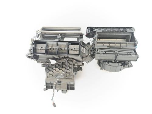 heater-matrix-box-vw-crafter-van-sy_-sx_-2016-34247956 main image