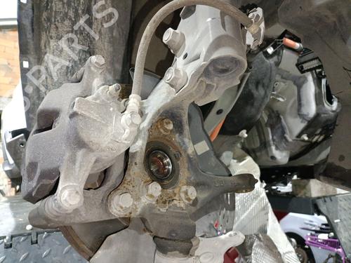 Used Right front steering knuckle TOYOTA C-HR (_X1_) 1.8 Hybrid (ZYX10_, ZYX11_) (98 hp) 31799468