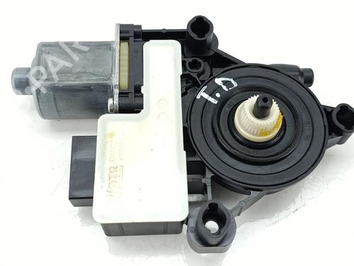 Vindusheismotor høyre bak SEAT LEON (5F1) 1.5 TGi (131 hp) 30296044