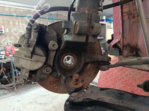 Høyre Styrespindel lagerhus CITROËN C3 AIRCROSS II (2R_, 2C_) 1.2 PureTech 110 (2RHNZB, 2RHNZW, 2RHNPX, 2RHNPJ) (110 hp) 32134829