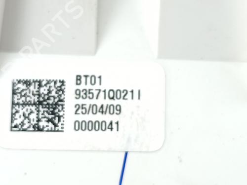 Left front window switch HYUNDAI i20 III (BC3, BI3) 1.2 | BP40229154I27 - Image 4