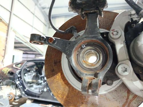 Used Left front steering knuckle Left front steering knuckle 37074279 37074279
