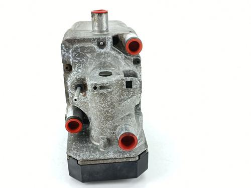 Auxiliary water pump VW TOUAREG (7LA, 7L6, 7L7) 3.0 V6 TDI | BP29003016M111
