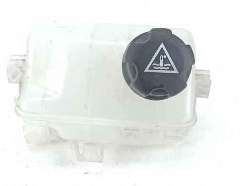 Ekpansionstank Ekpansionstank PEUGEOT 3008 II SUV (MC_, MR_, MJ_, M4_) 1.6 PureTech 180 (M45GFR, M45GFU) (181 hp) 37198962 37198962