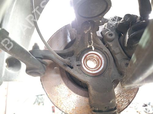 Left front steering knuckle CITROËN C4 Picasso I MPV (UD_) 1.6 HDi | BP31172989M25