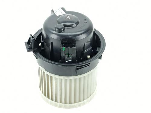 Varmeblæser OPEL CORSA F (P2JO) 1.2 (68) (101 hp) 30105962