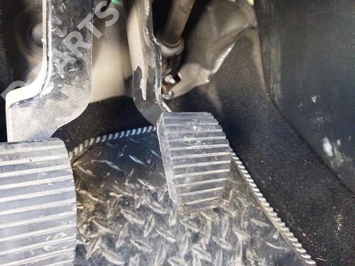Used Clutch pedal Clutch pedal PEUGEOT 208 I (CA_, CC_) 1.5 BlueHDI 100 (102 hp) 9738887 9738887