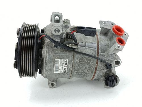 Used AC compressor AC compressor RENAULT MEGANE IV Hatchback (B9A/M/N_) 1.3 TCe 140 (B9NB) (140 hp) 34720219 34720219