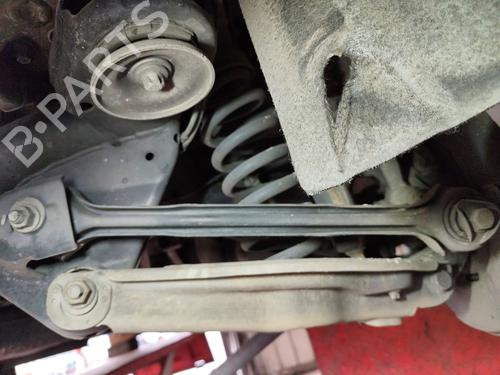 Højre bagtil bærearm BMW X1 (E84) sDrive 20 d (163 hp) 26712242