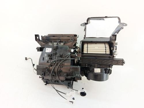 Used Heater matrix box TOYOTA YARIS (_P13_) 1.0 (KSP130) (72 hp) 32774452