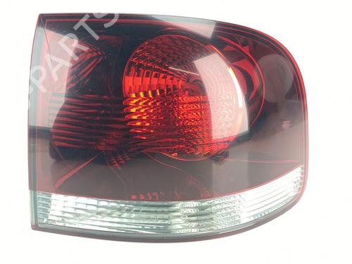 Used Right taillight VW TOUAREG (7LA, 7L6, 7L7) 3.0 V6 TDI (225 hp) 28621773