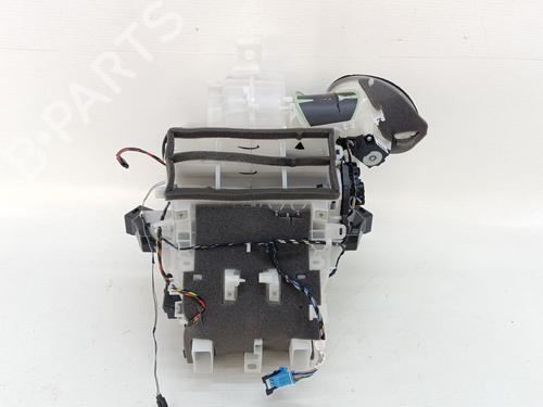 Used Heater matrix box Heater matrix box CITROËN C3 III (SX) 1.5 BlueHDi 100 (SXYHYP, SXYHTU) (102 hp) 32232795 32232795