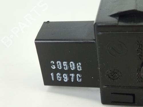 Left front window switch FIAT 500 (312_)  | BP11753457I27 