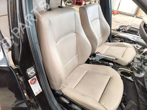Used Right front seat BMW X1 (E84) xDrive 23 d (204 hp) 26712254