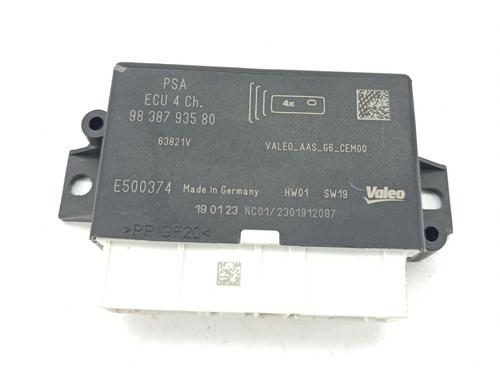Used Electronic module PEUGEOT 208 II (UB_, UP_, UW_, UJ_) 1.2 PureTech 100 (101 hp) 31810003
