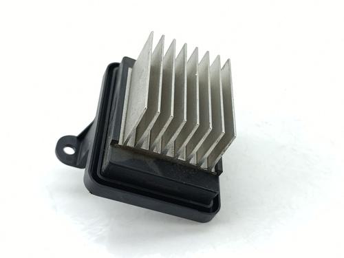 Used Heater resistor Heater resistor PEUGEOT 208 II (UB_, UP_, UW_, UJ_) 1.2 PureTech 100 (101 hp) 39435861 39435861