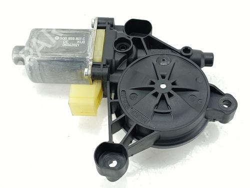 Motor do elevador de vidro frente esquerdo CUPRA FORMENTOR (KM7, KMP) 1.5 TSI (150 hp) 30594115