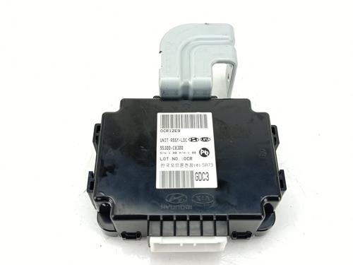 Used Electronic module Electronic module HYUNDAI i20 II (GB, IB) 1.0 T-GDI (101 hp) 32988920 32988920