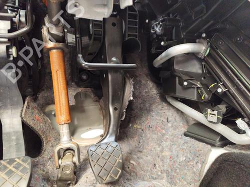 Used Break pedal SEAT LEON ST (5F8) [2012-2020]  27242694