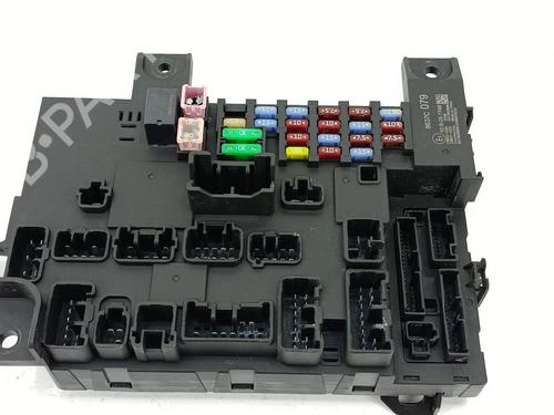 Used Fuse box Fuse box MITSUBISHI OUTLANDER III (GG_W, GF_W, ZJ, ZL, ZK) Plug-in Hybrid (GG2W) (200 hp) 35756592 35756592