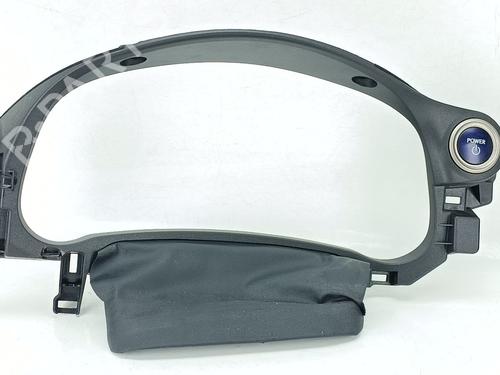 BP29717986O1 main image