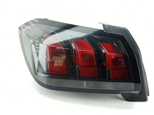 Used Left taillight PEUGEOT 208 II (UB_, UP_, UW_, UJ_) 1.2 PureTech 75 (75 hp) 32502568