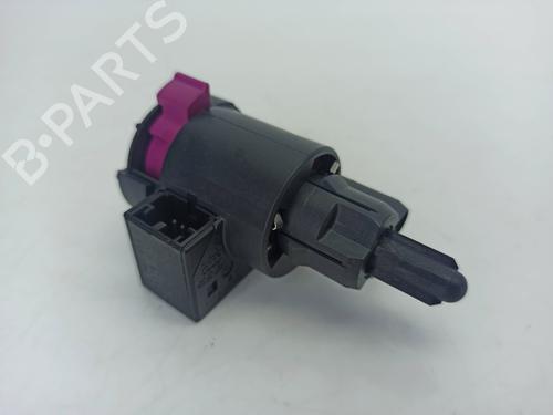 Used Switch AUDI A4 B8 Avant (8K5) [2007-2017]  10644014