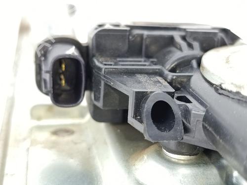Rear left window mechanism SUZUKI GRAND VITARA II (JT, TE, TD) 1.9 DDiS All-wheel Drive (JT419, TD44, JB419WD, JB419XD,... | BP28318922C24 