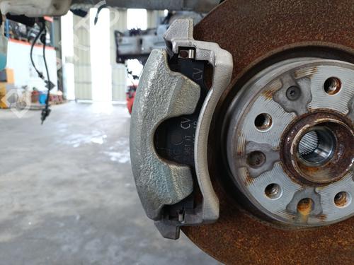 Used Left front brake caliper CUPRA FORMENTOR (KM7, KMP) 1.5 TSI (150 hp) 30699759