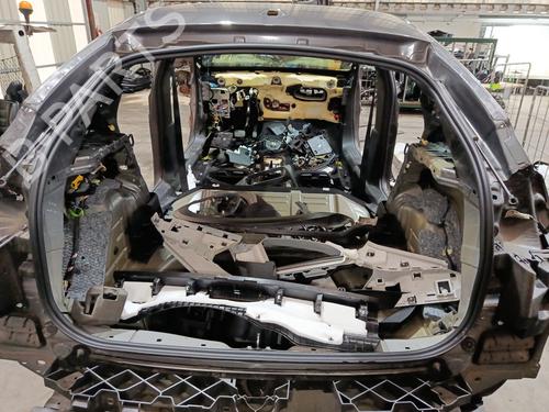 Gummiliste CITROËN C4 III (BA_, BB_, BC_) 1.2 PureTech 130 (BAHNSA, BAHNSB) (130 hp) 31880489