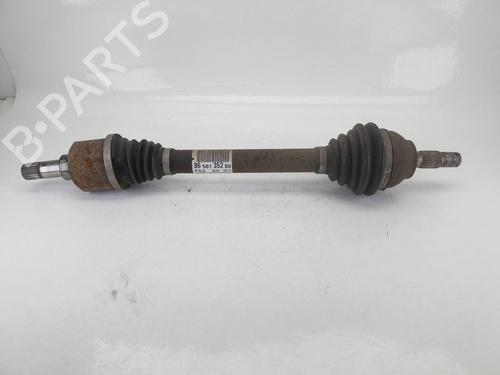 Used Left front driveshaft PEUGEOT 308 II (LB_, LP_, LW_, LH_, L3_) [2013-2021]  16134861